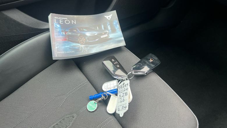 CUPRA Leon 1.4 eHybrid VZ2 Design Edition 5dr DSG Hatchback